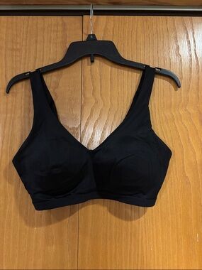 Warner’s wirefree bra, black, medium